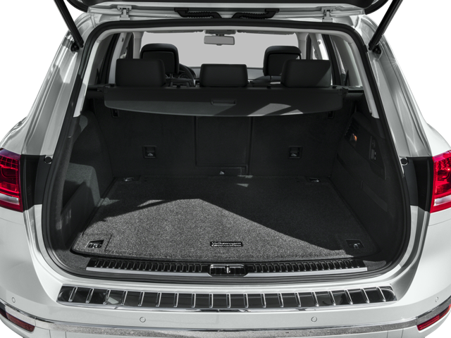 2016 Volkswagen Touareg VR6 FSI Lux