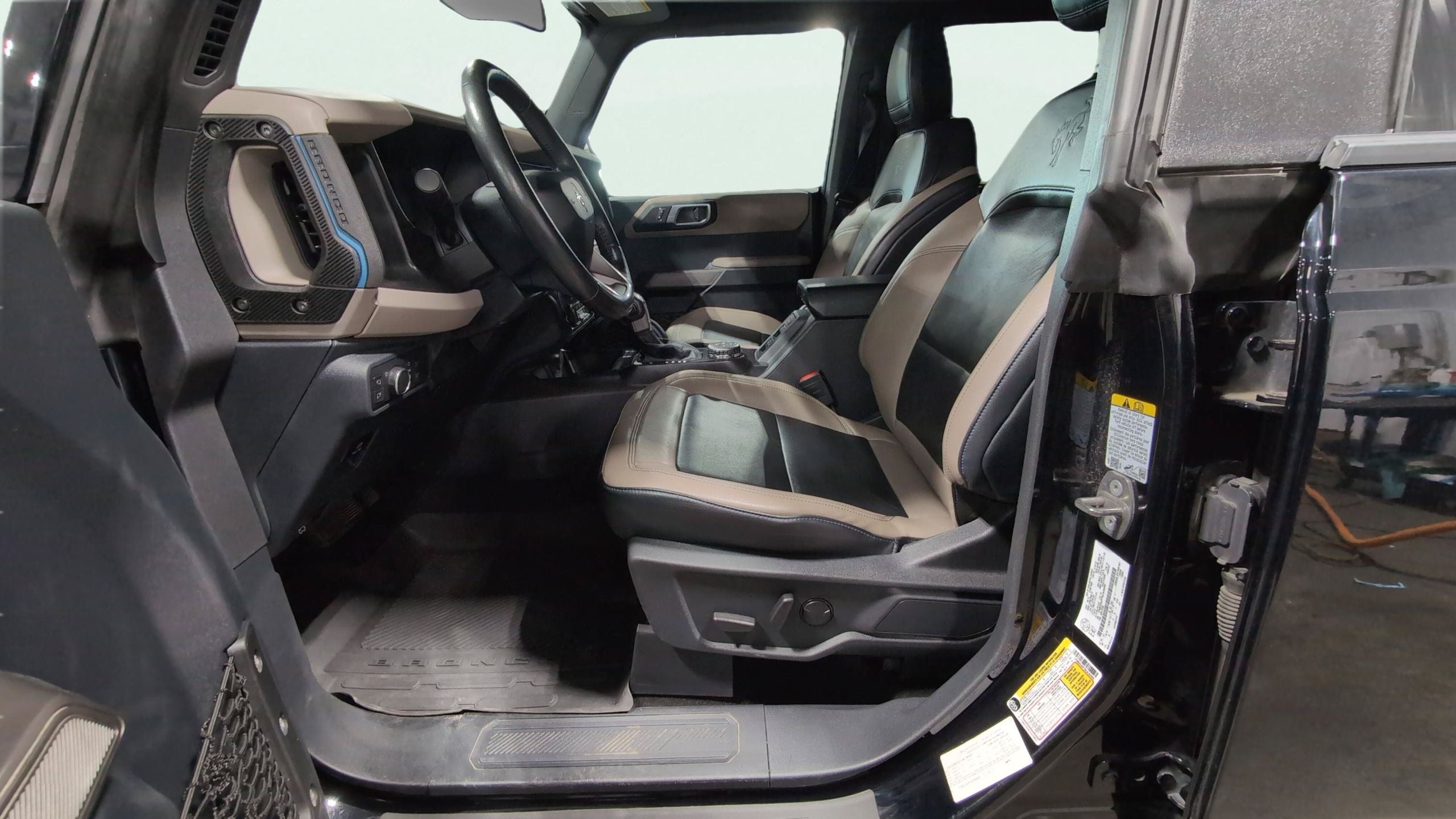 2022 Ford Bronco Wildtrak - Photo 11