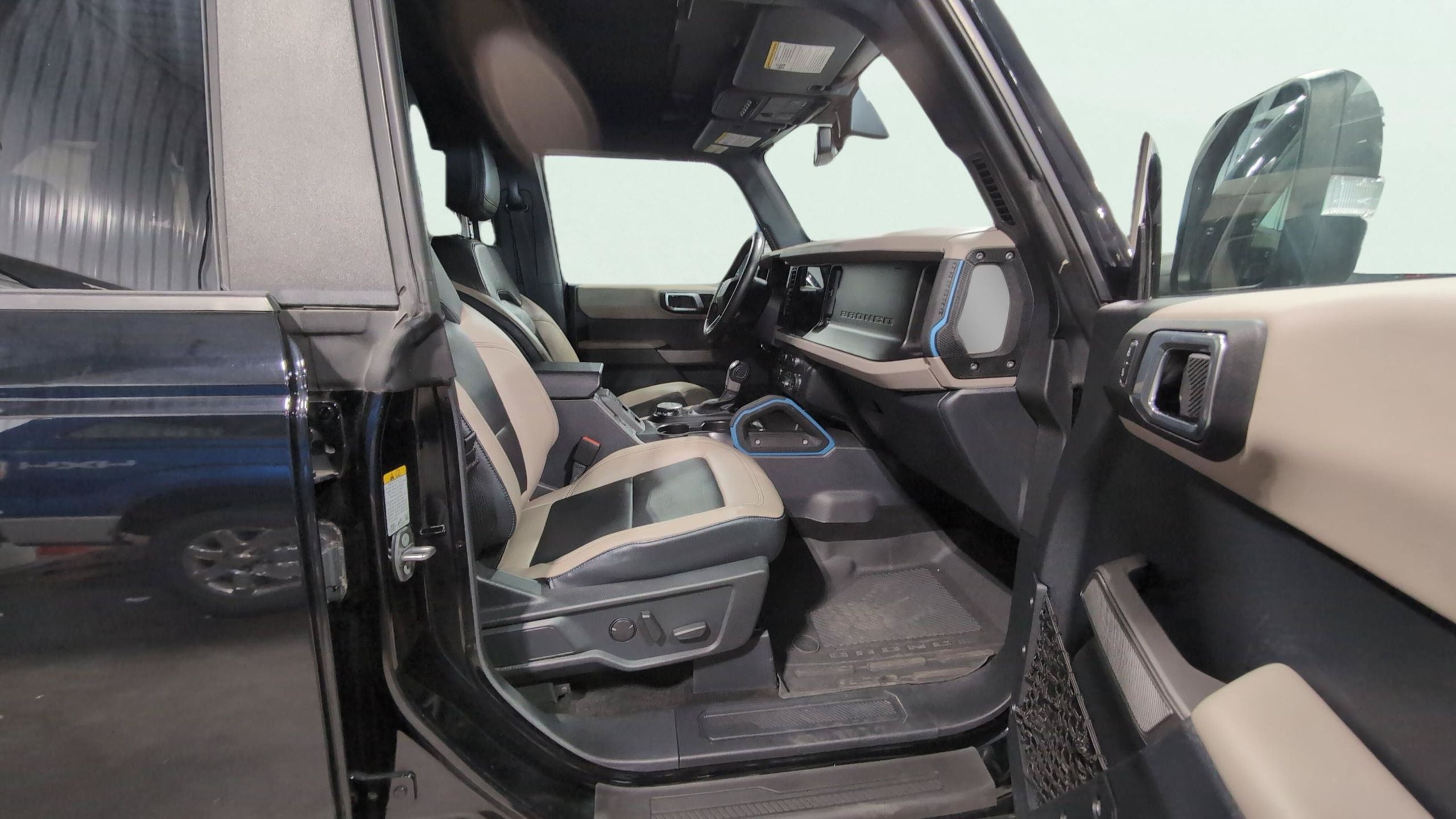 2022 Ford Bronco Wildtrak - Photo 17