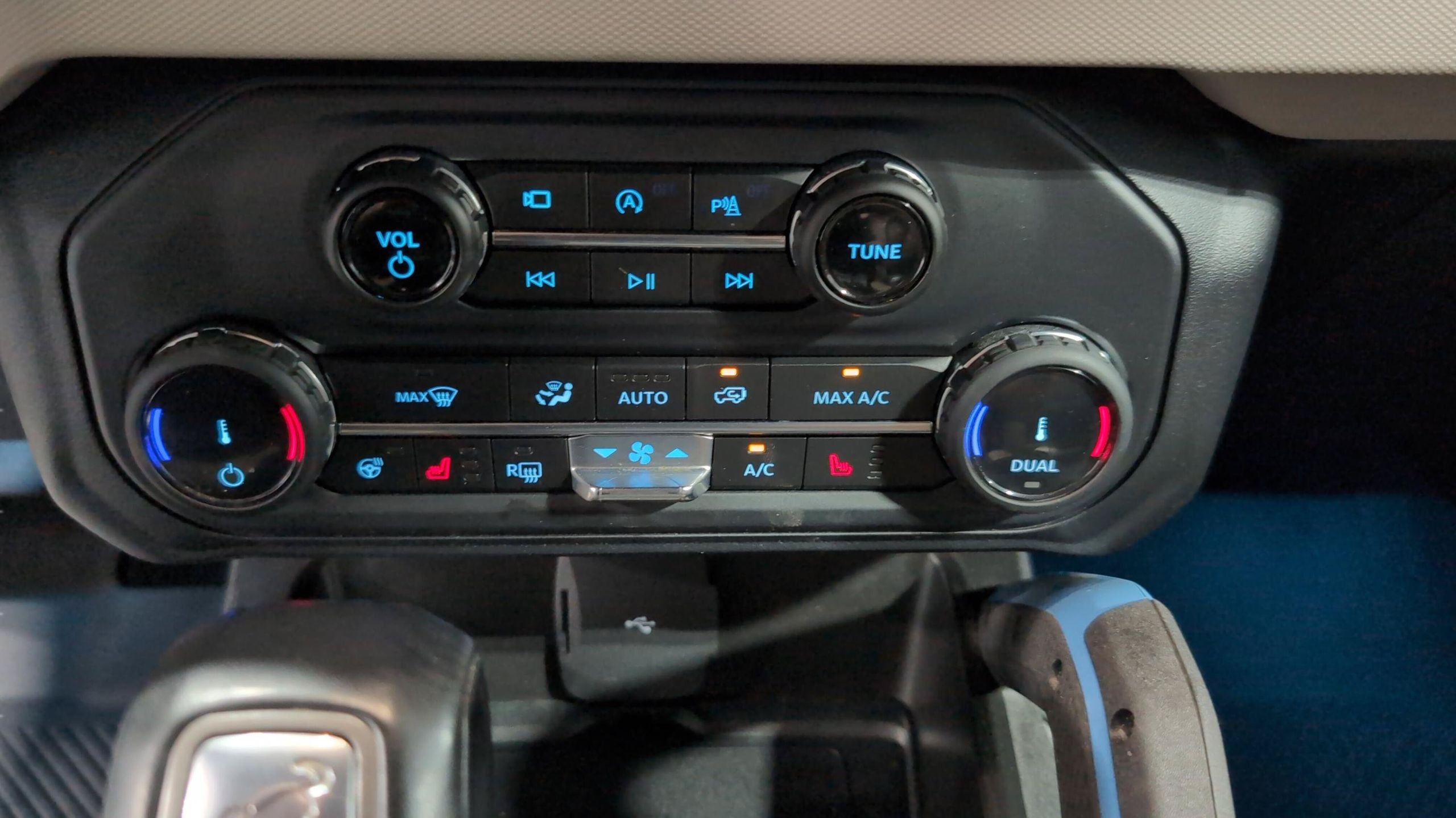 2022 Ford Bronco Wildtrak - Photo 25
