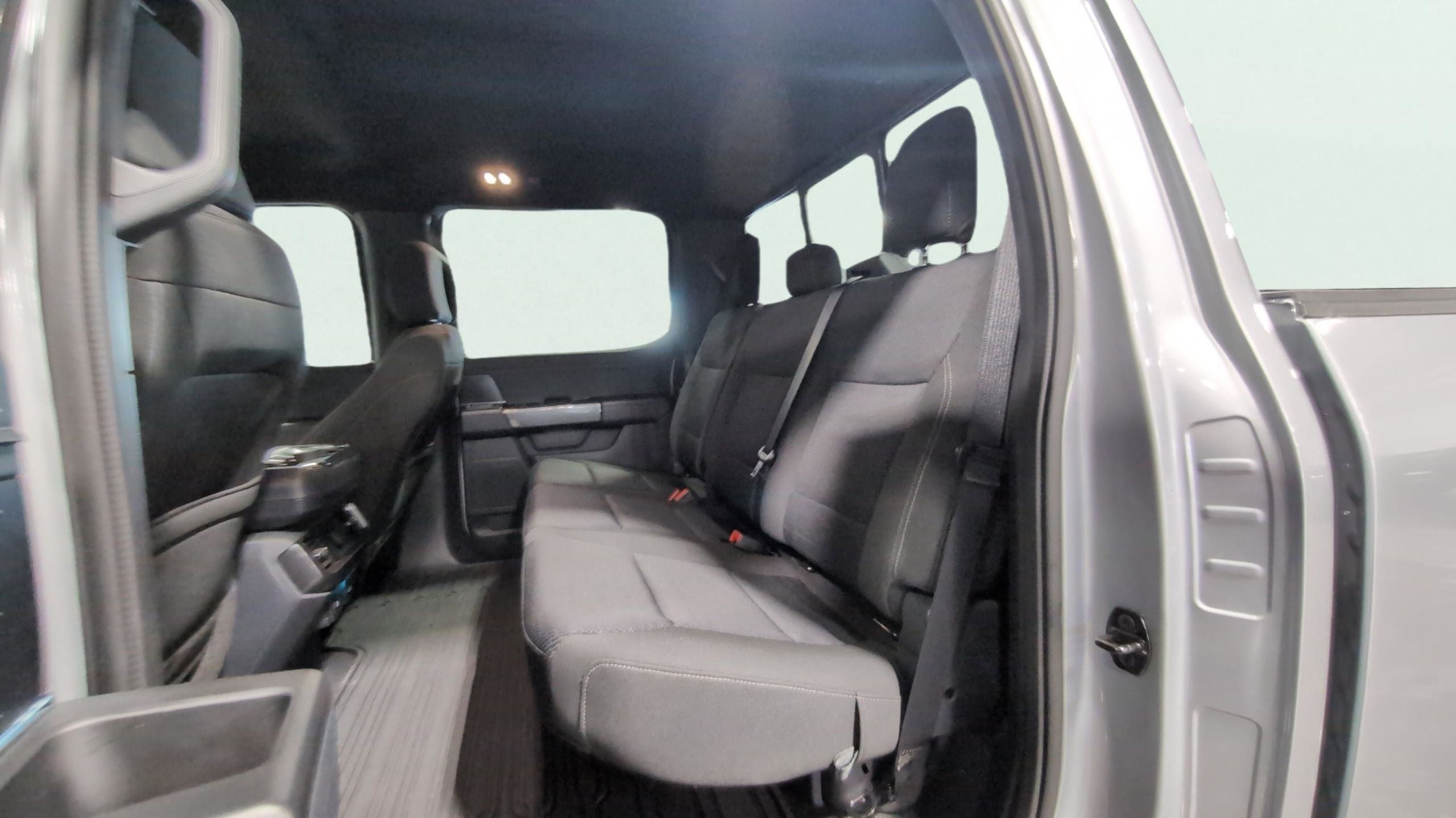 2023 Ford F-150 Base