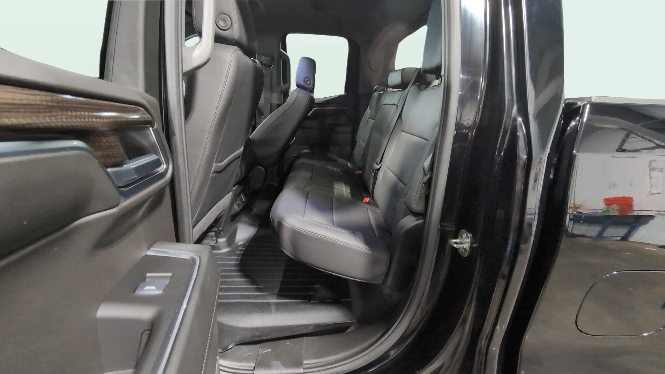 2024 Chevrolet Silverado 1500 LT LT1