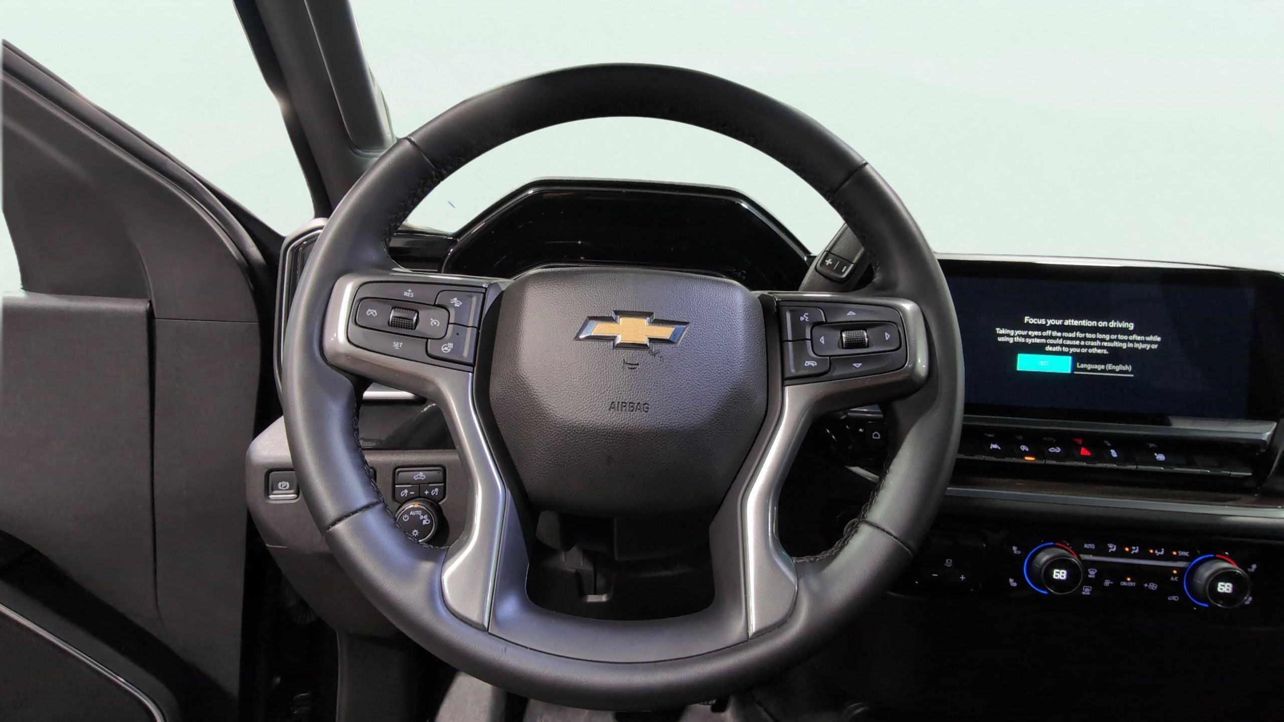 2024 Chevrolet Silverado 1500 LT LT1