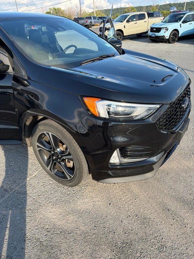 2021 Ford Edge ST