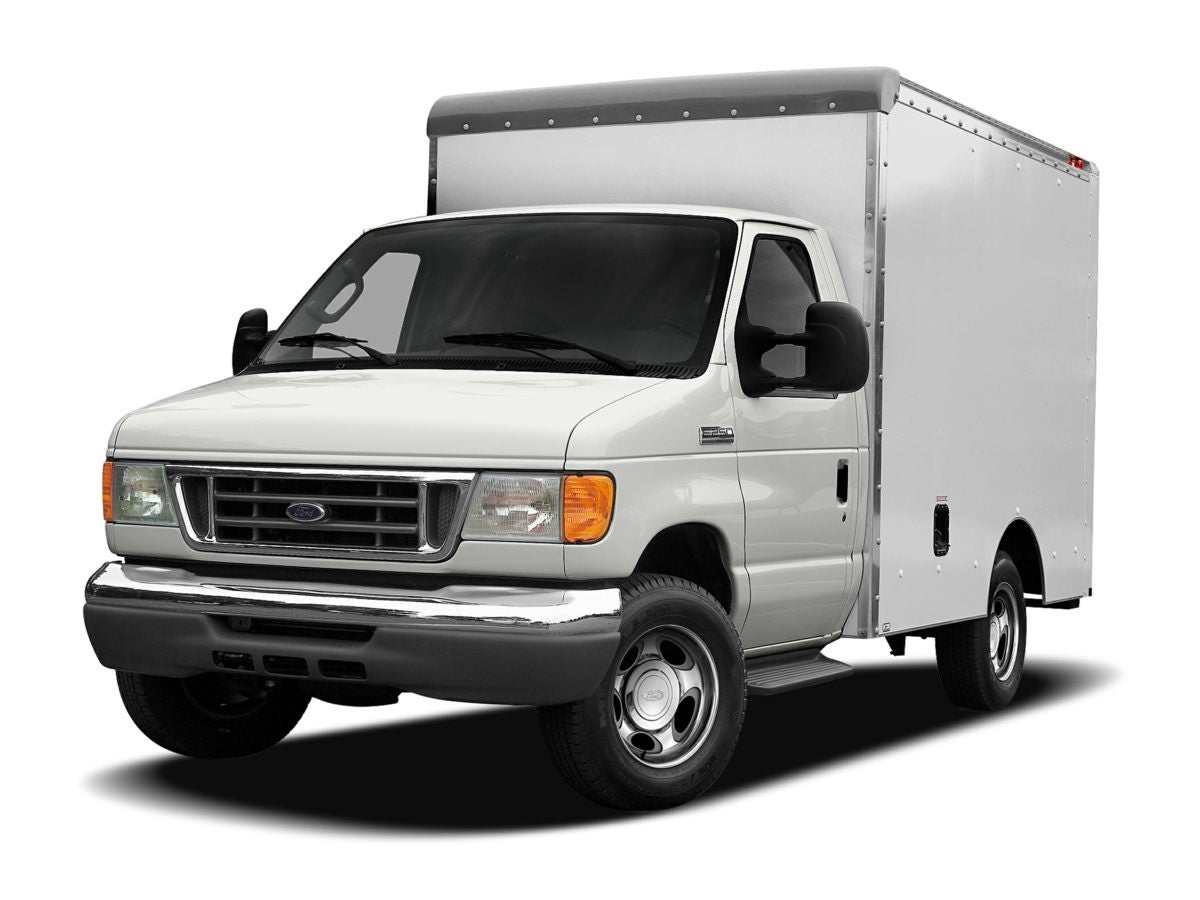 2008 Ford E-350SD Base Cutaway