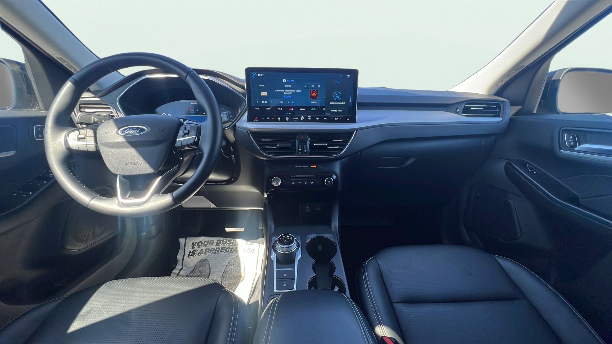 2025 Ford Escape Platinum