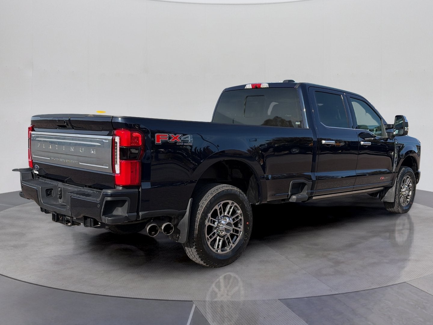 2025 Ford F-350SD Platinum