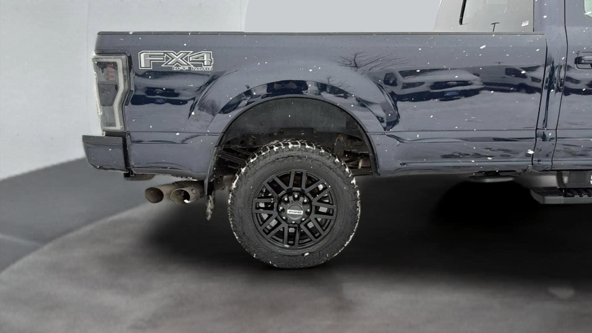 2021 Ford F-350SD Lariat