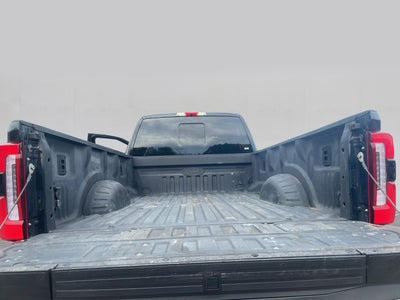 2025 Ford F-450SD Platinum DRW