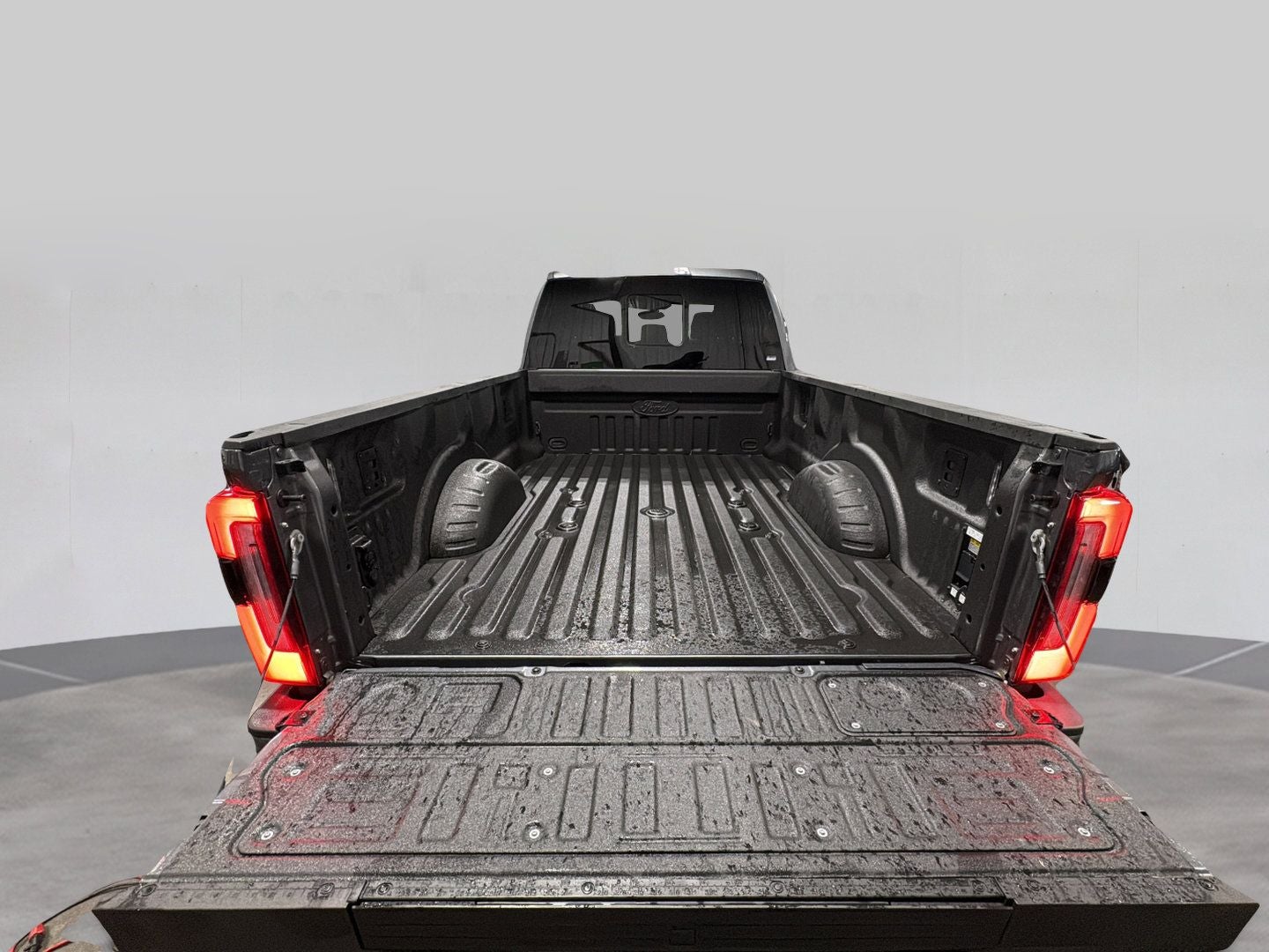 2026 Ford F-450SD Platinum DRW