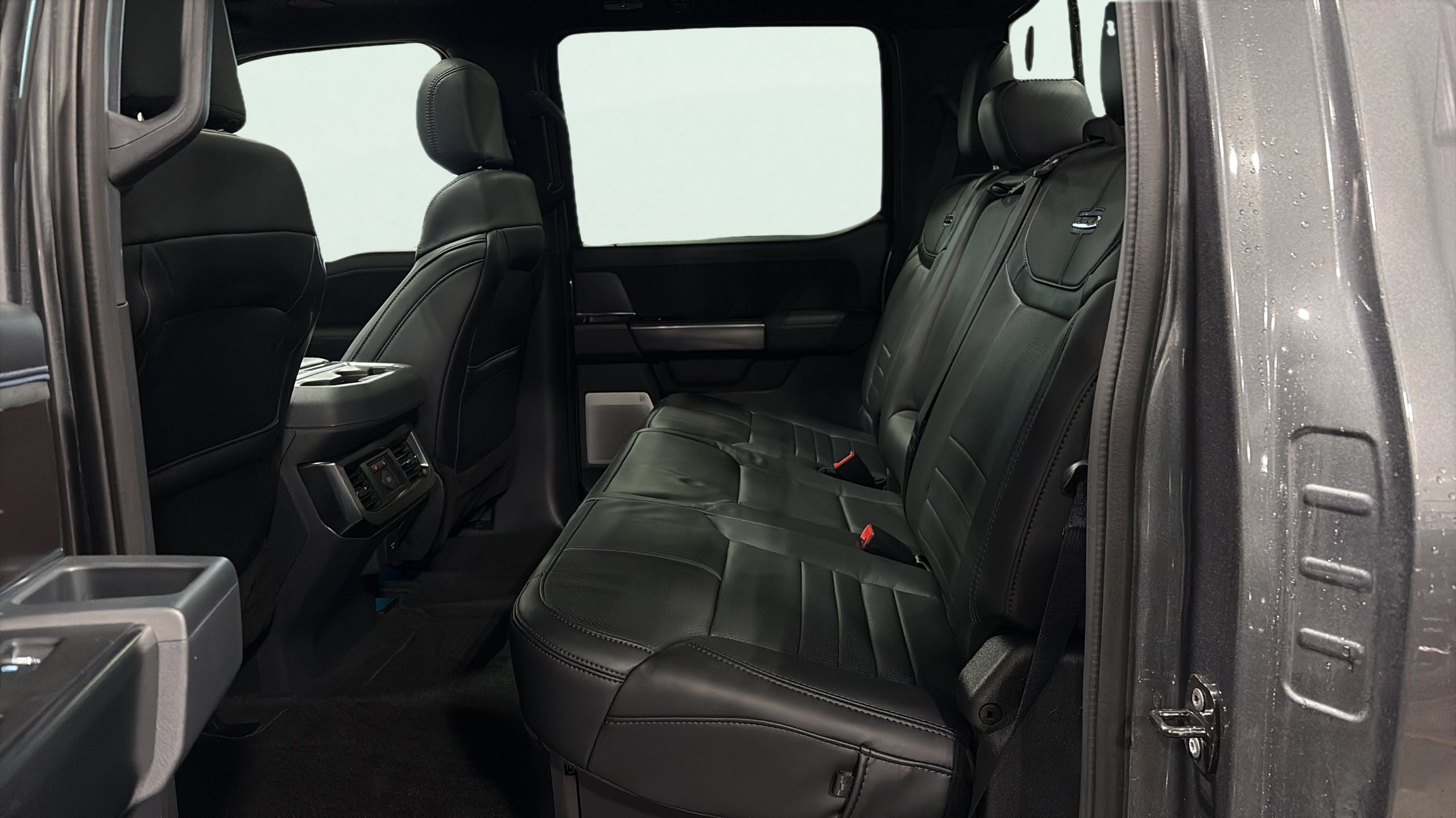 2026 Ford F-450SD Platinum DRW