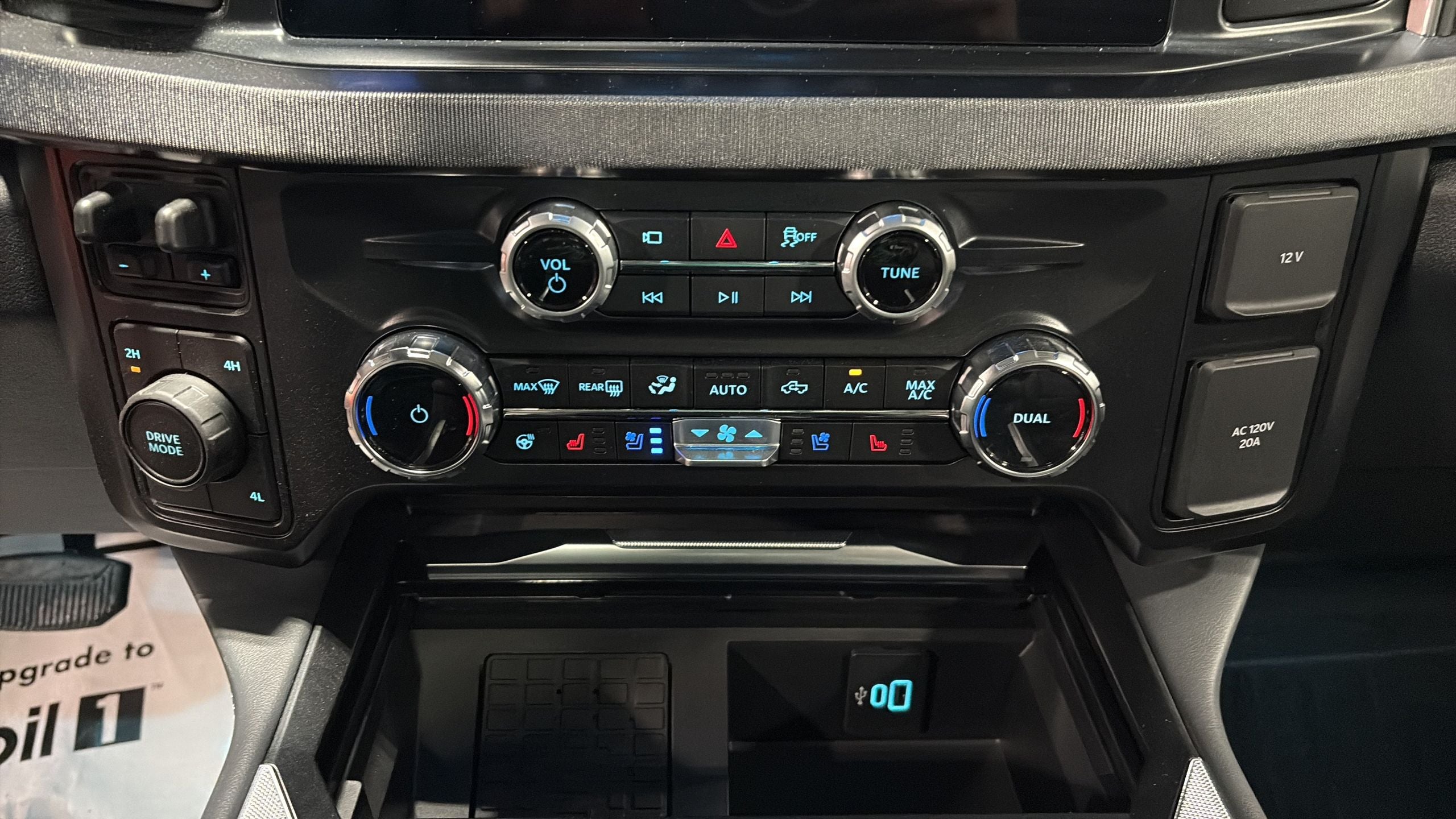 2026 Ford F-450SD Platinum DRW