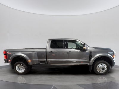 2026 Ford F-450SD Platinum DRW