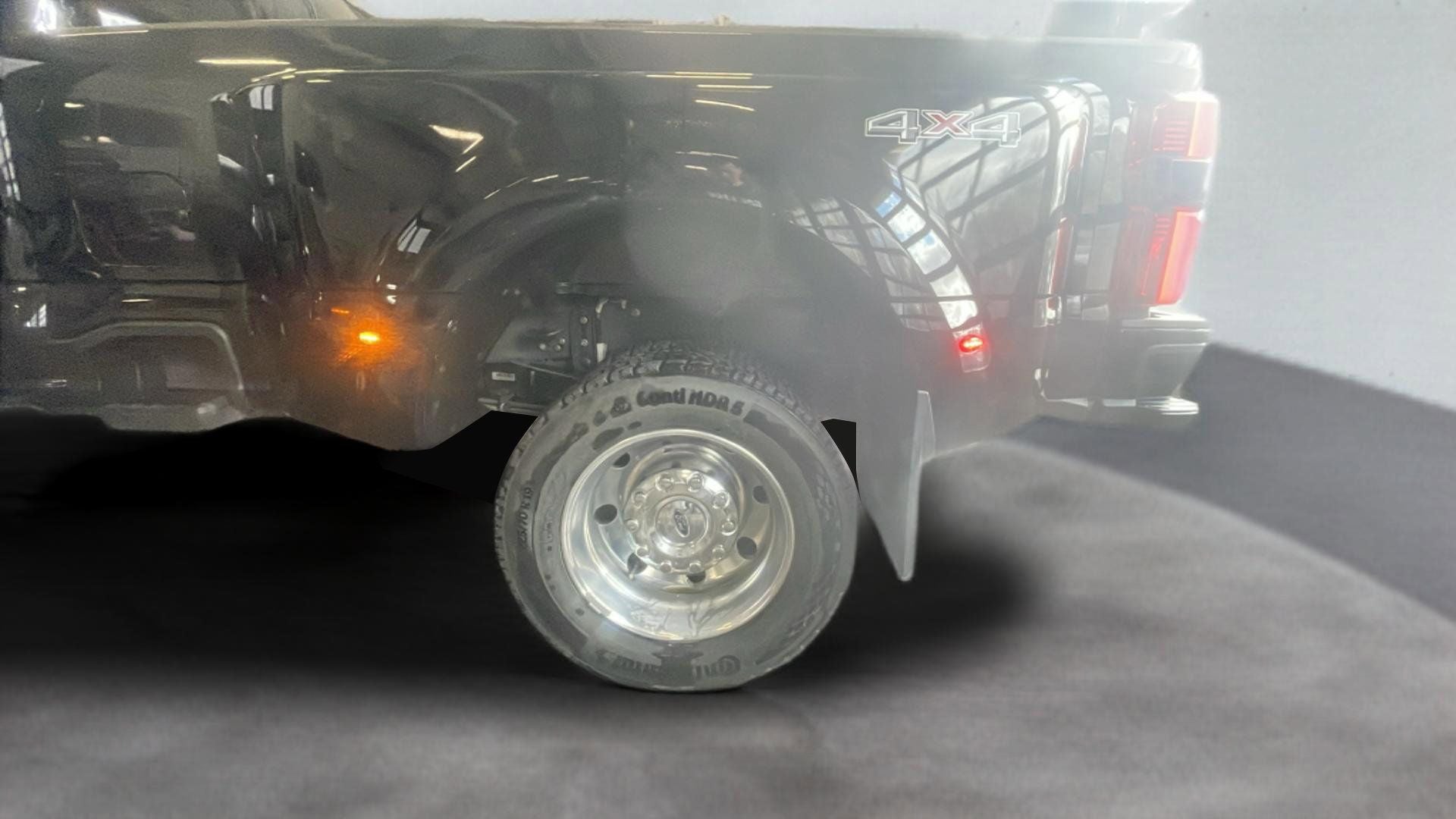 2024 Ford F-450SD Platinum DRW