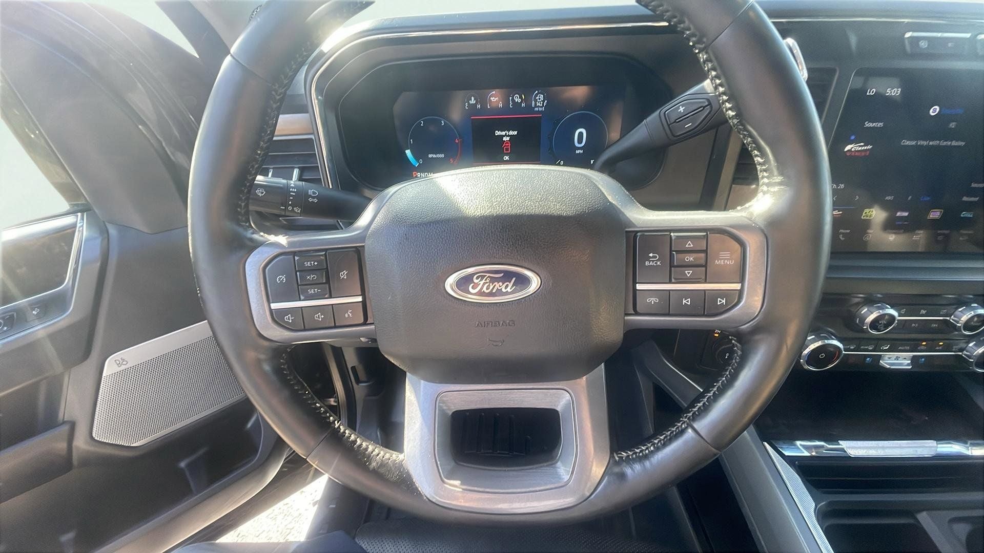 2023 Ford F-350SD Lariat