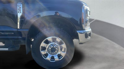 2023 Ford F-350SD Lariat