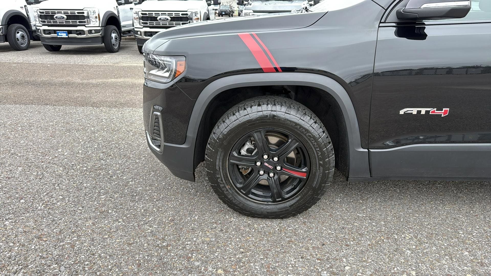 2023 GMC Acadia AT4