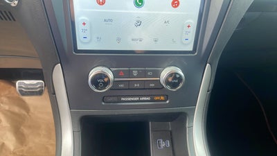 2024 Ford Edge ST Line