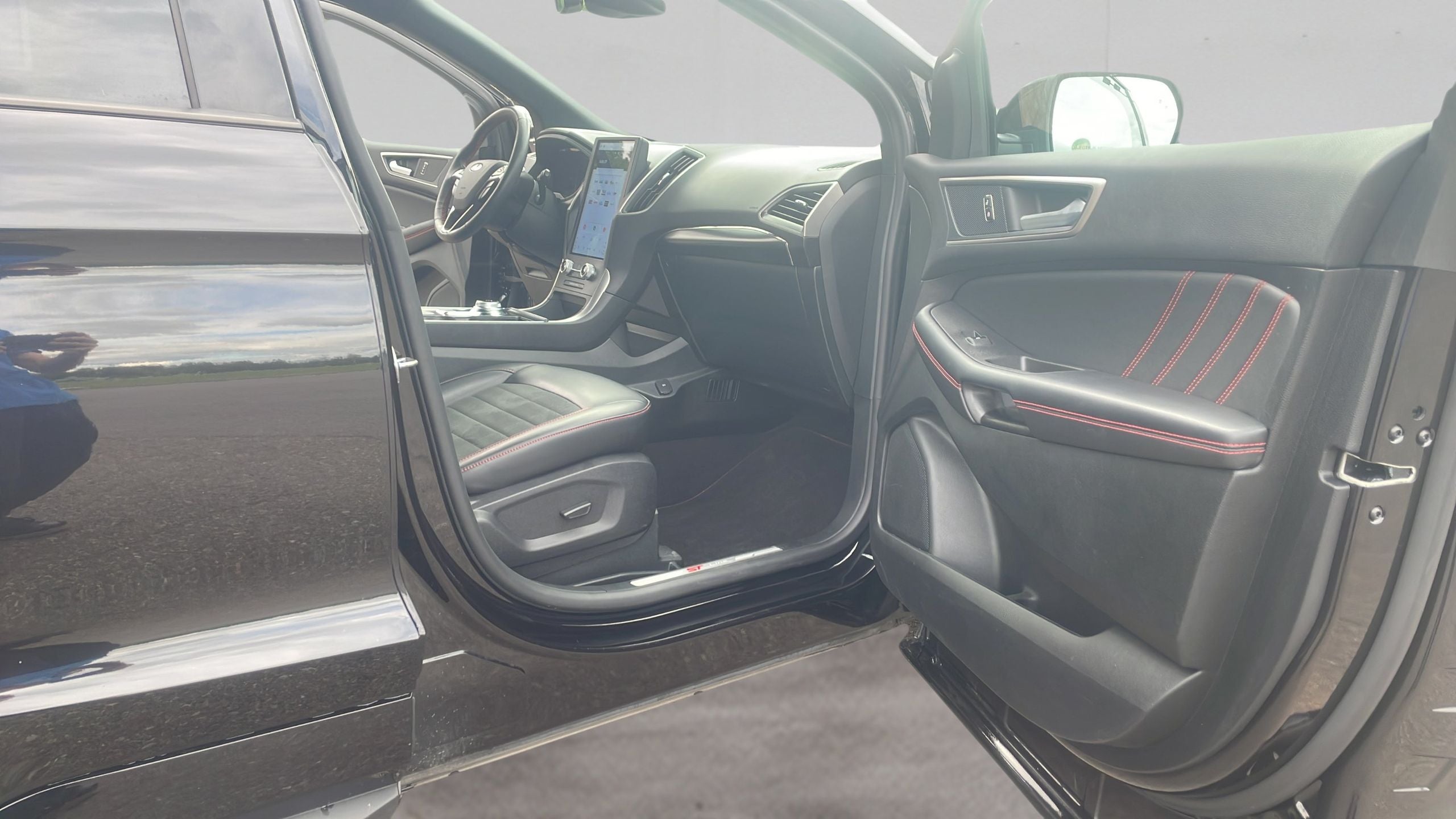 2024 Ford Edge ST Line