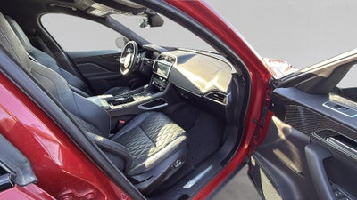 2020 Jaguar F-PACE SVR