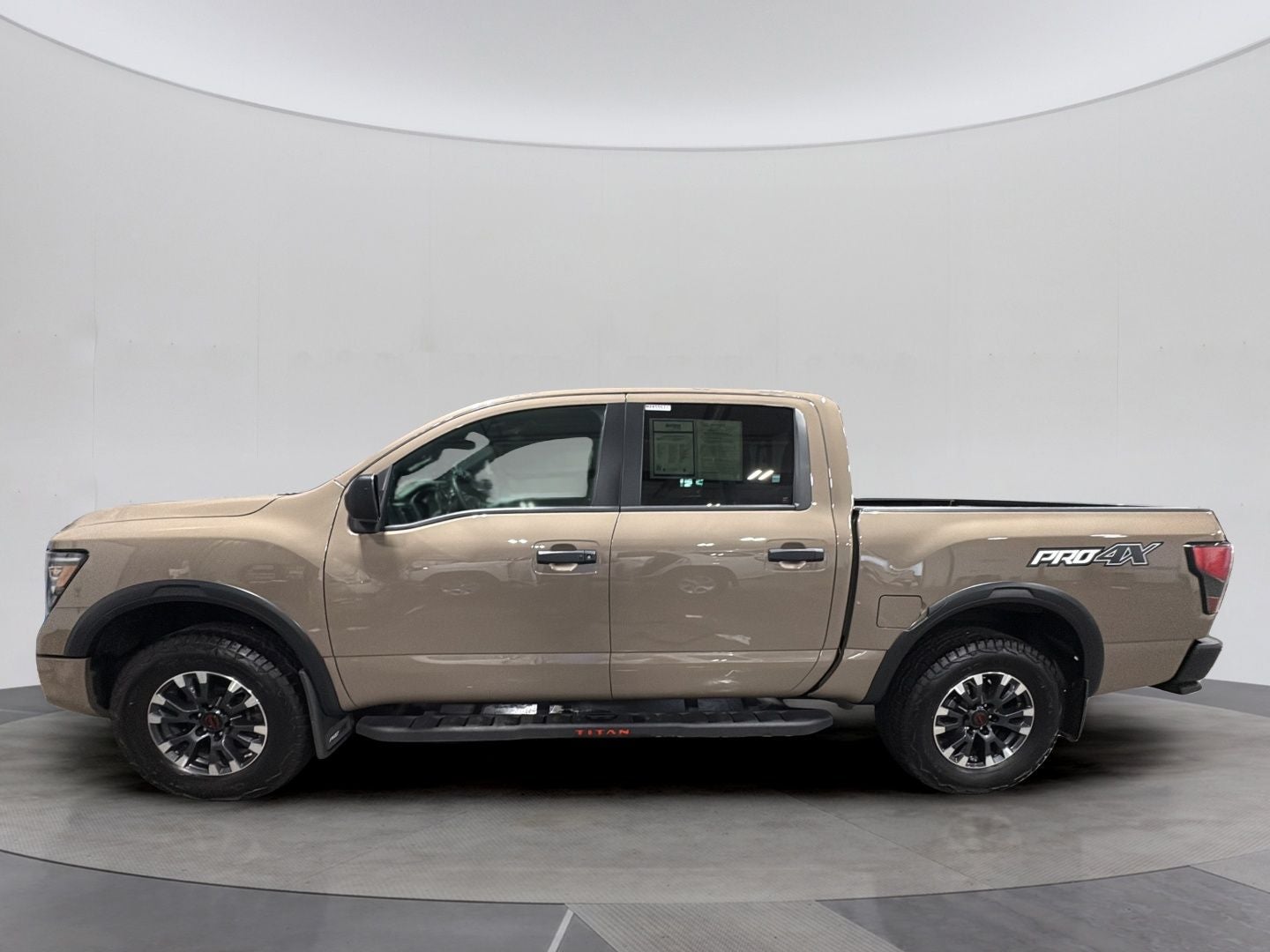 2024 Nissan Titan PRO-4X