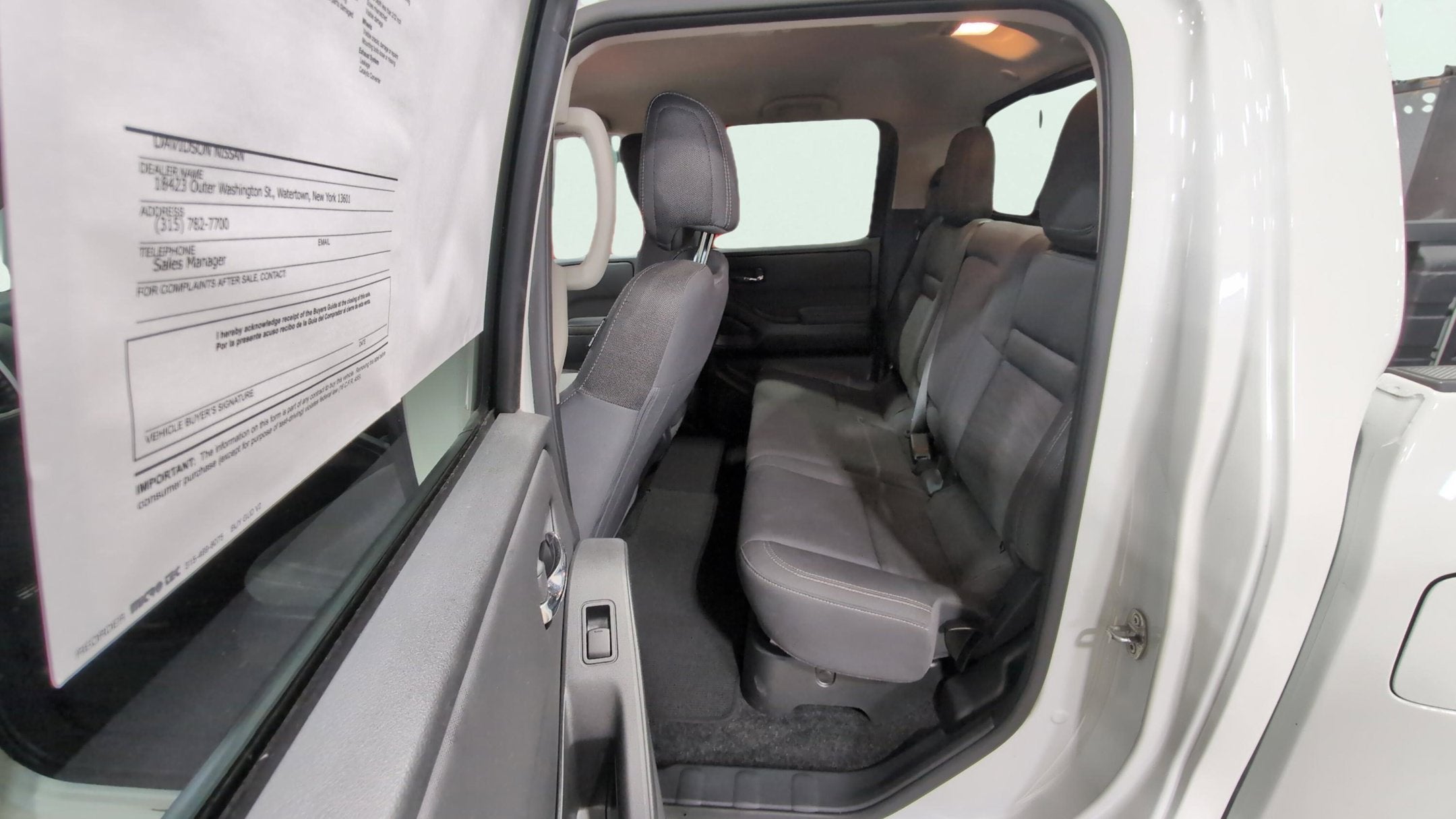 2024 Nissan Frontier SV