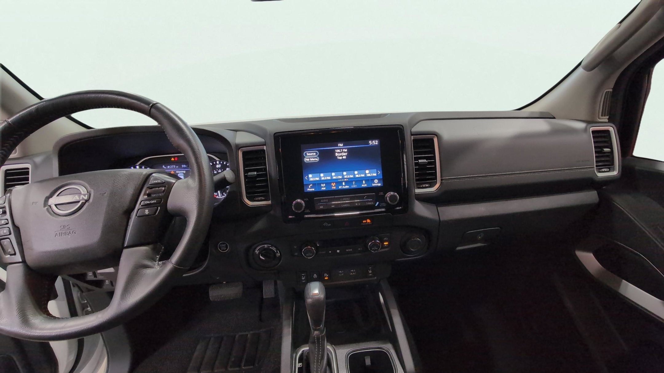2024 Nissan Frontier SV