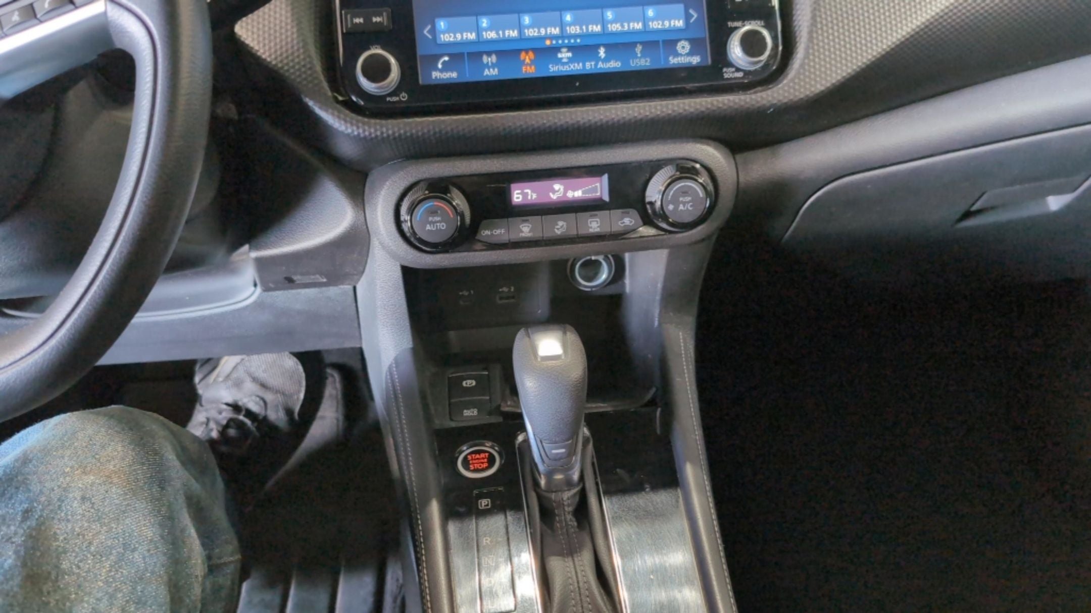 2021 Nissan Kicks SV