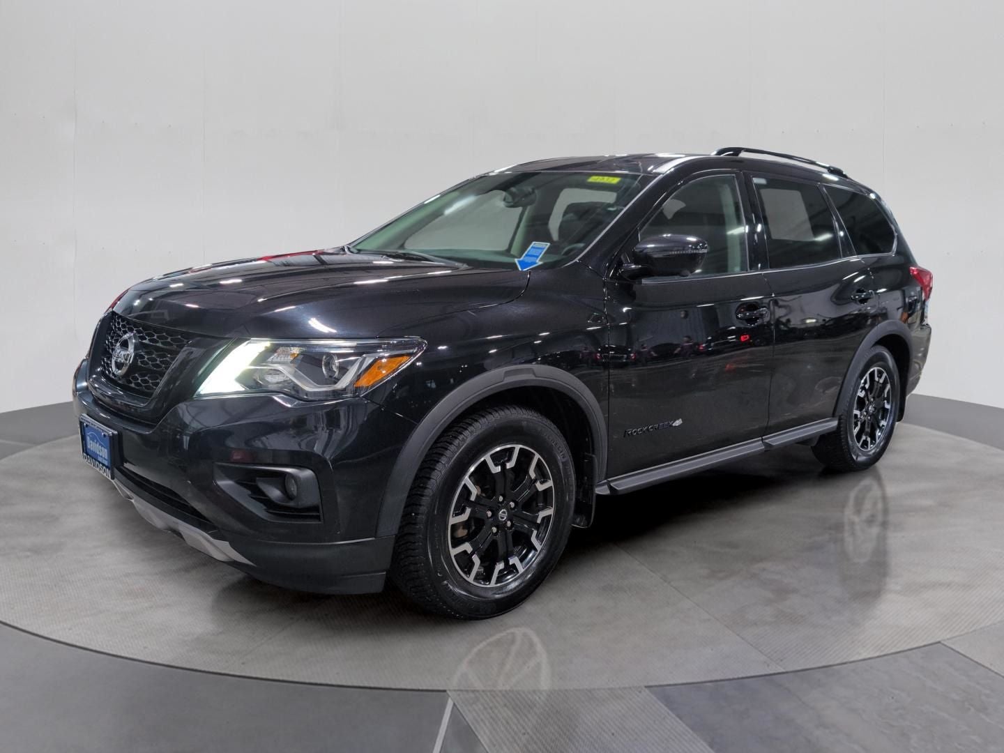 2020 Nissan Pathfinder SL