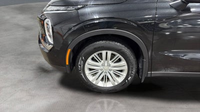 2022 Mitsubishi Outlander ES