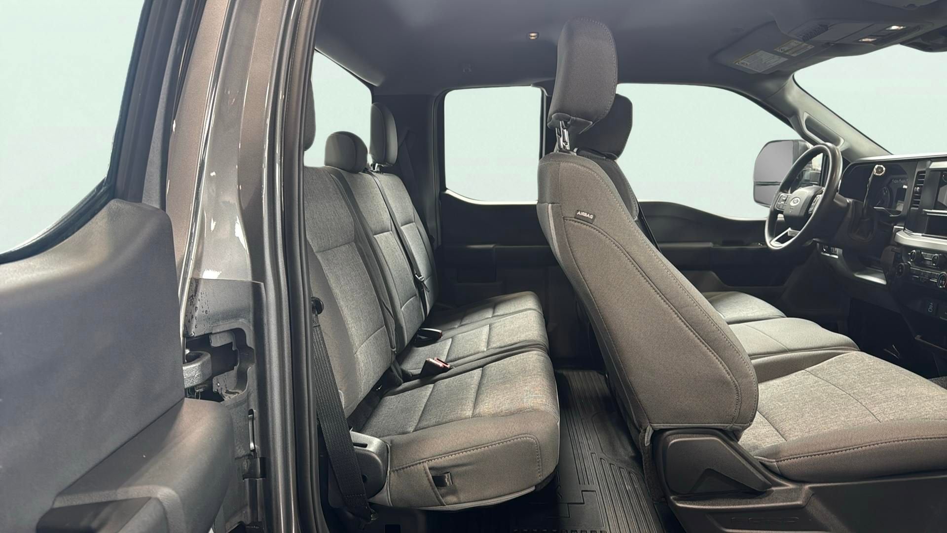 2025 Ford Super Duty F-350 SRW XL