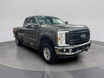2025 Ford Super Duty F-350 SRW XL