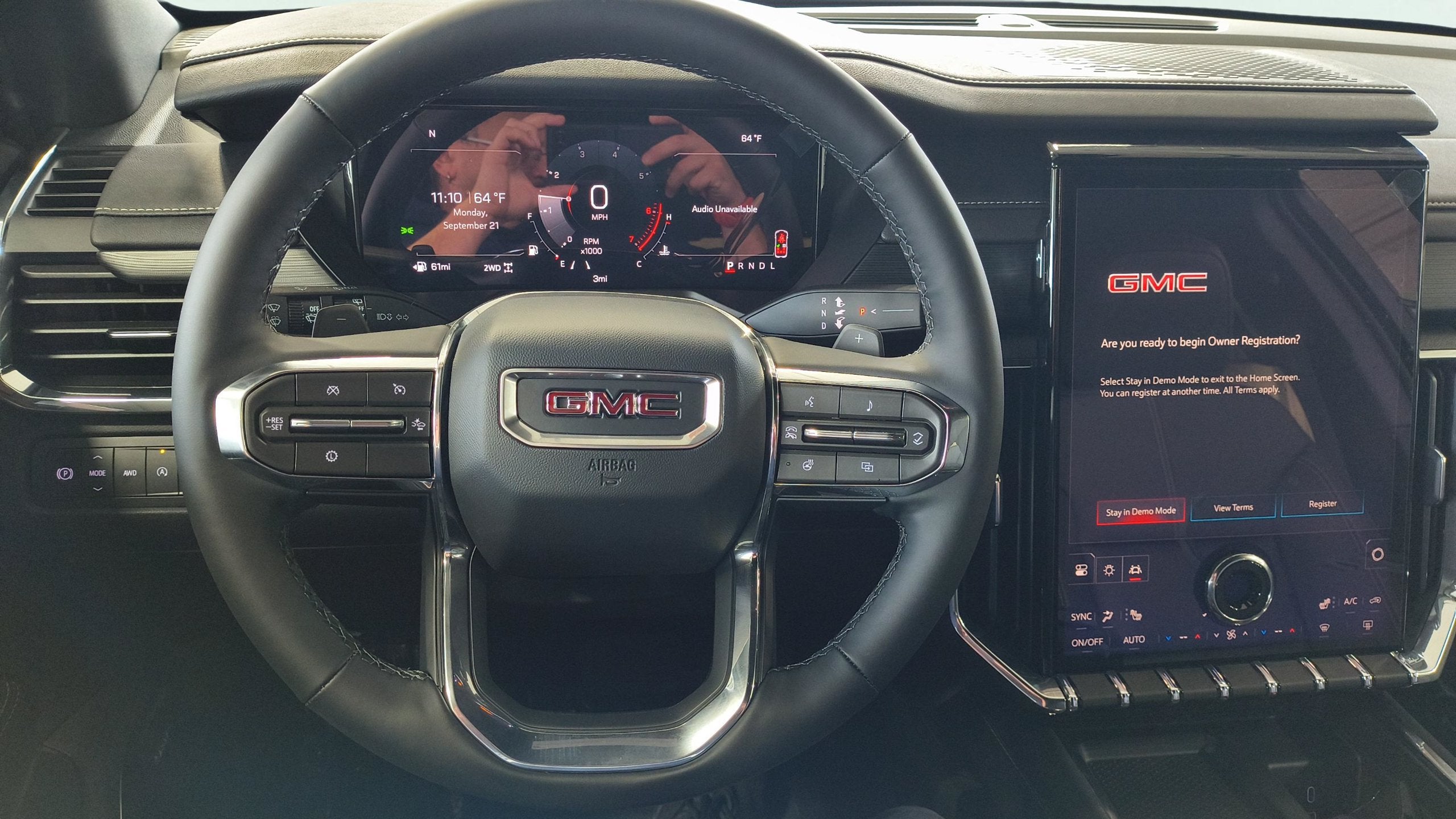 2027 GMC Acadia Elevation