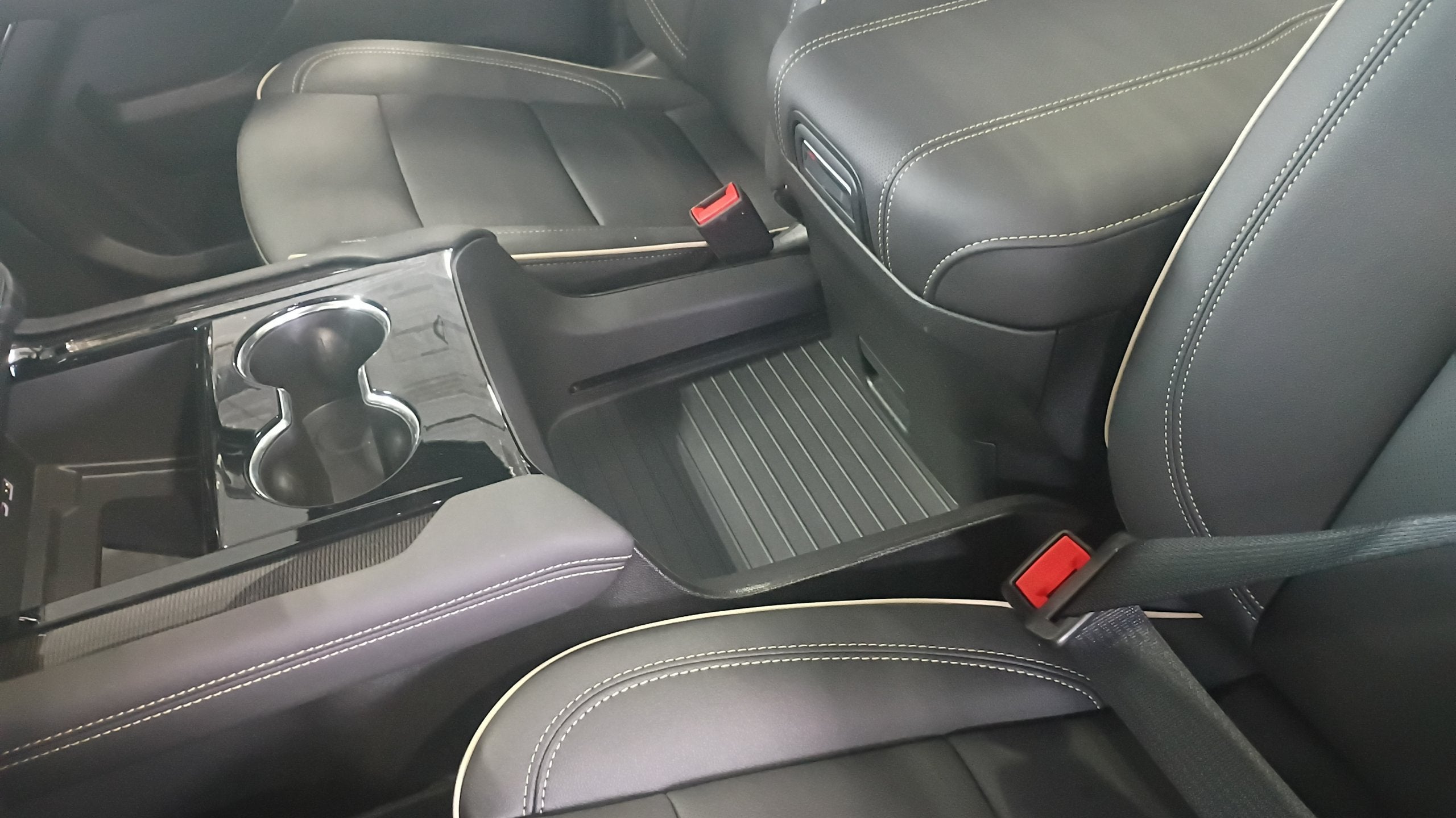 2027 GMC Yukon XL Elevation