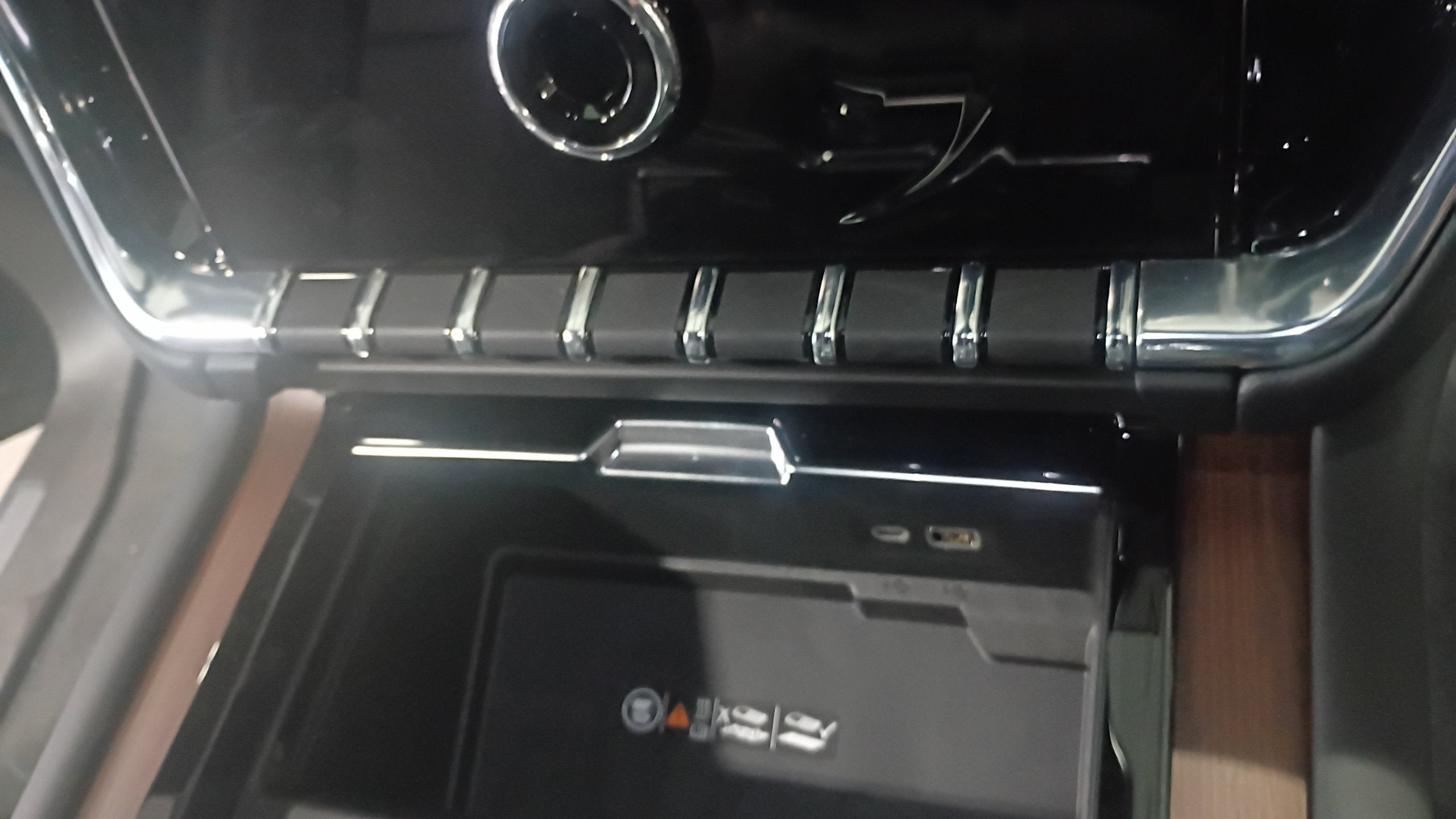 2027 GMC Yukon XL Denali