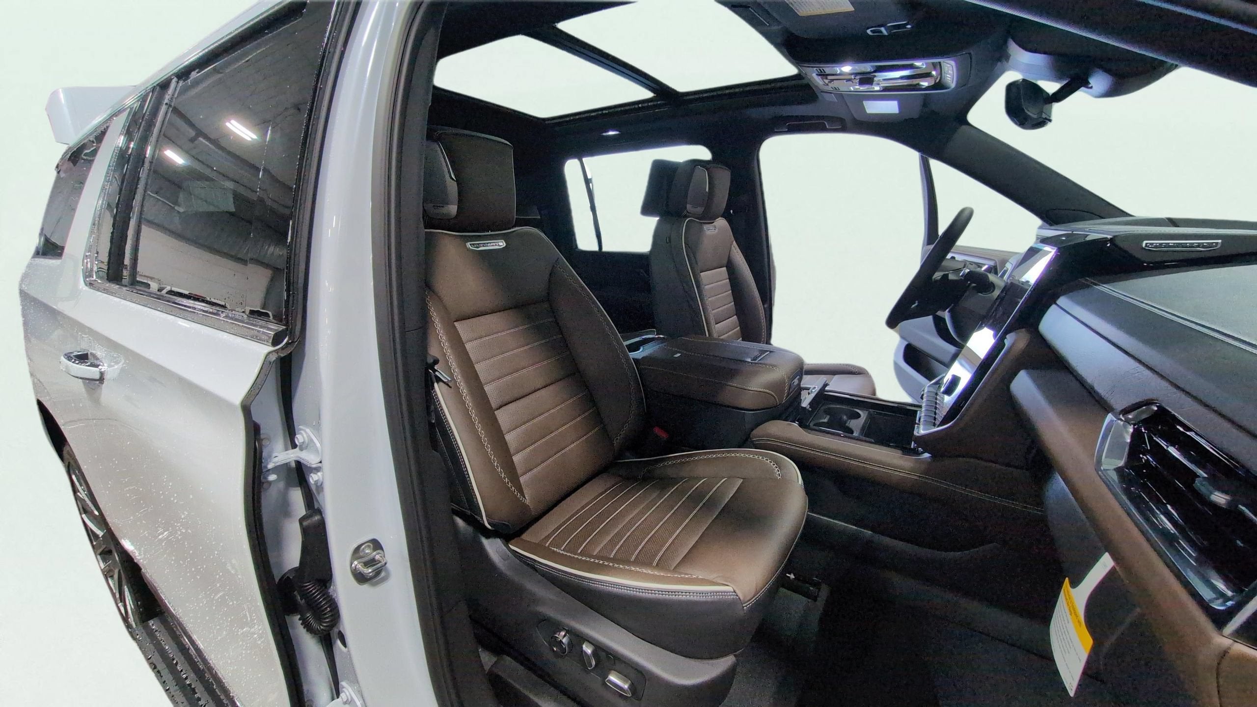 2026 GMC Yukon XL Denali Ultimate - Photo 16