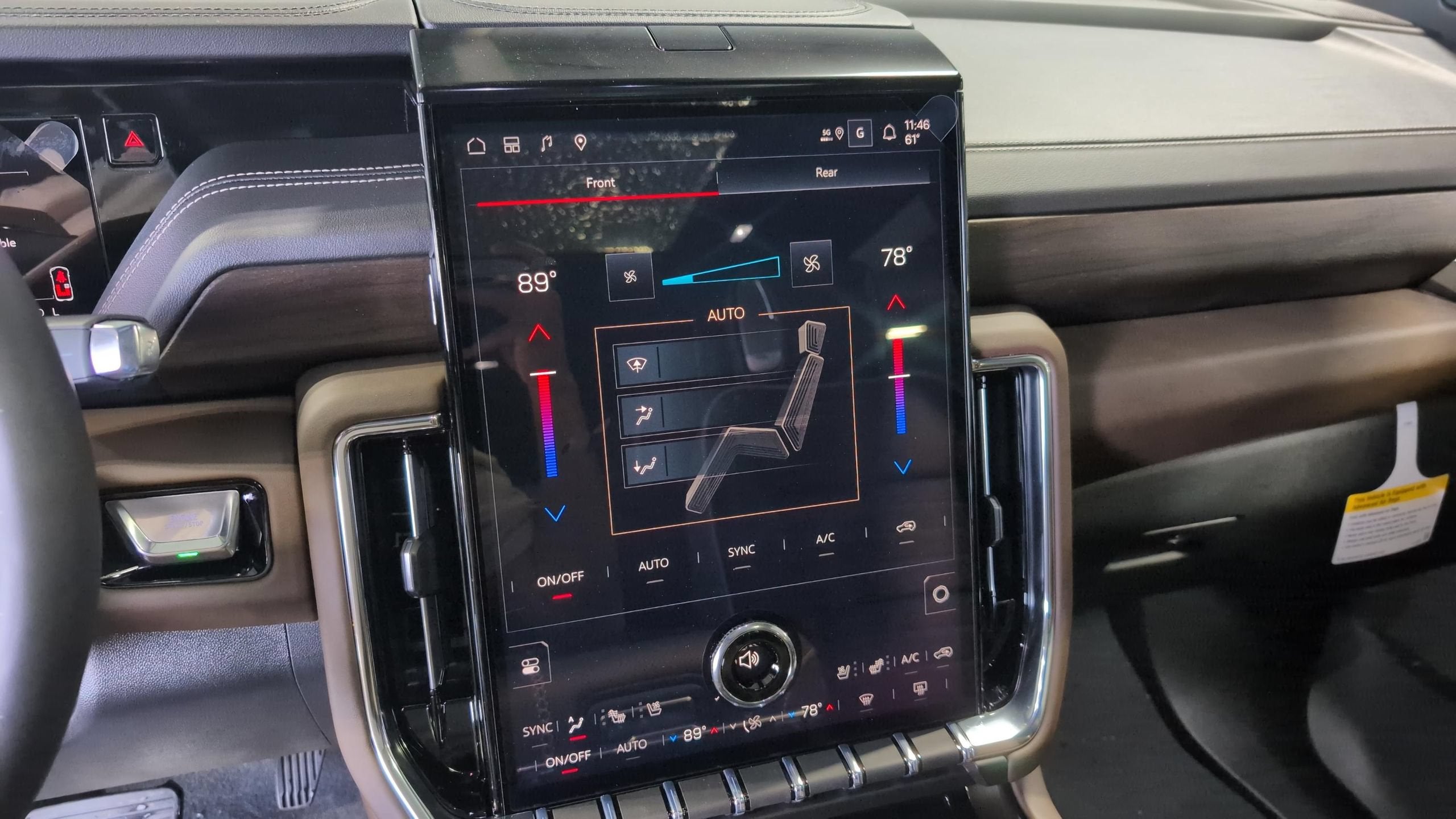 2026 GMC Yukon XL Denali Ultimate - Photo 22