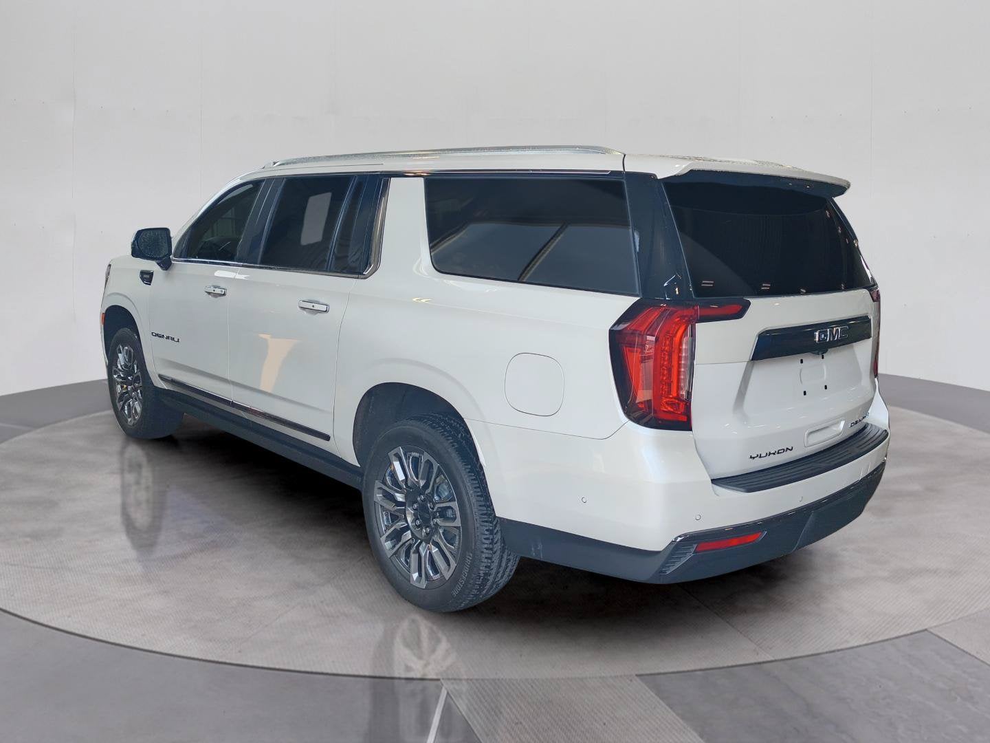 2024 GMC Yukon XL Denali Ultimate