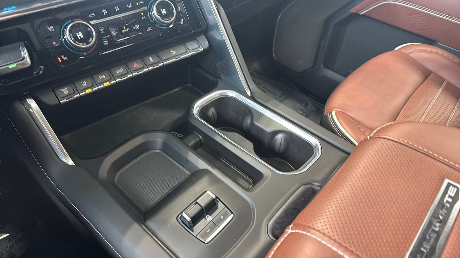 2024 GMC Sierra 3500 HD Denali Ultimate