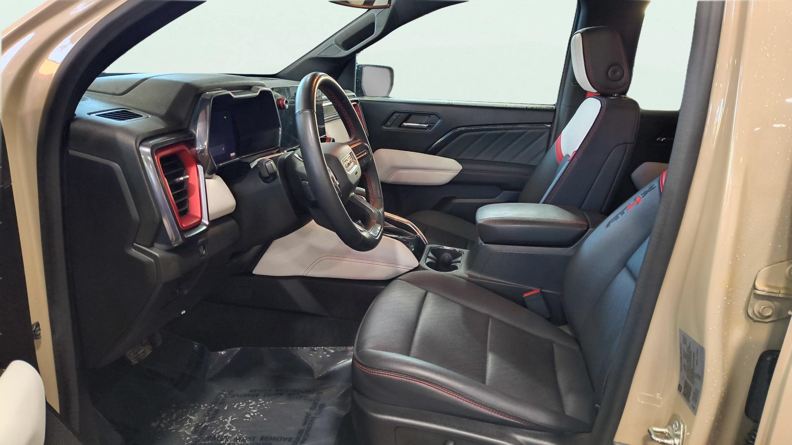 2024 GMC Canyon AT4X