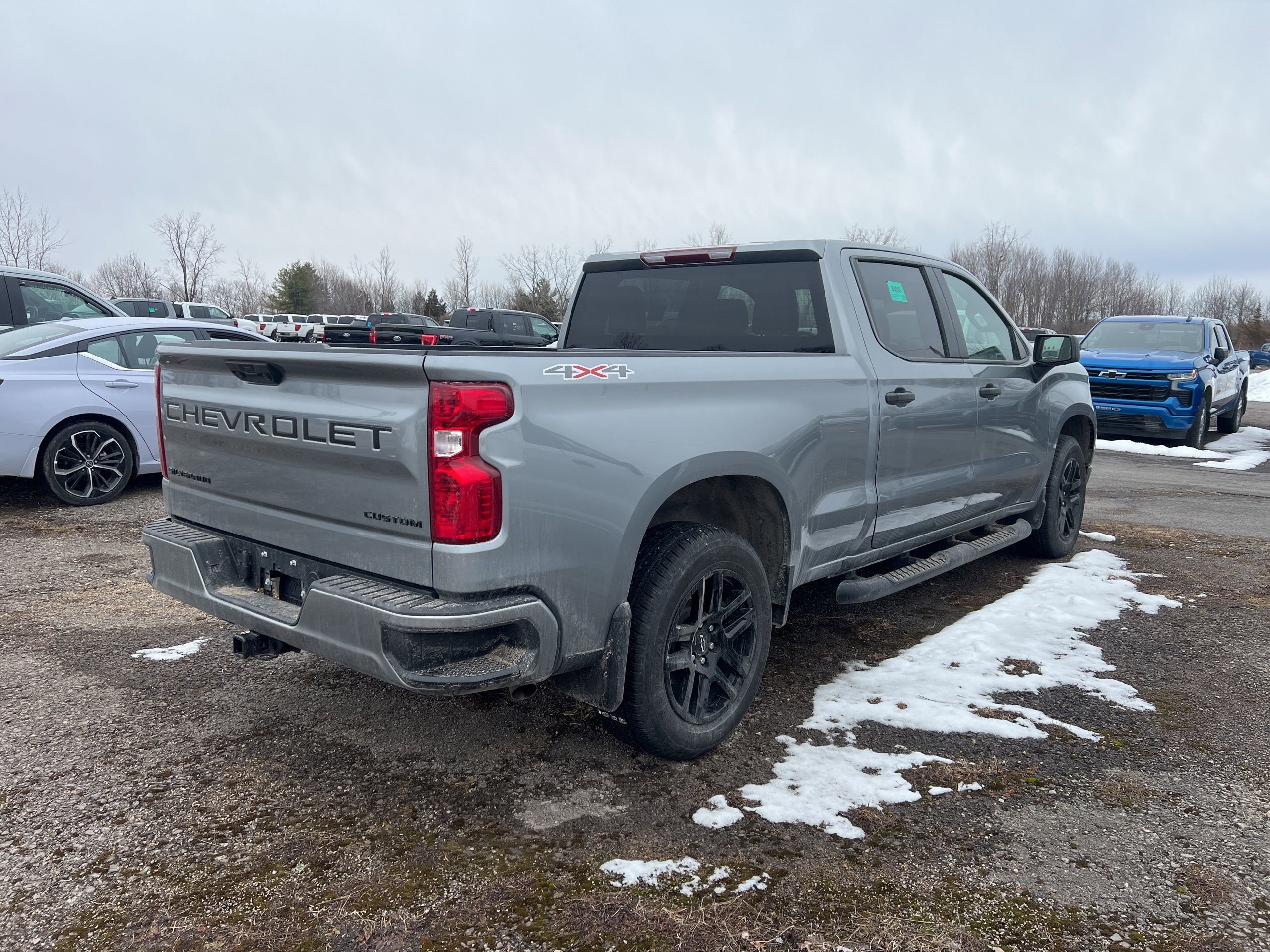 2024 Chevrolet Silverado 1500 Custom