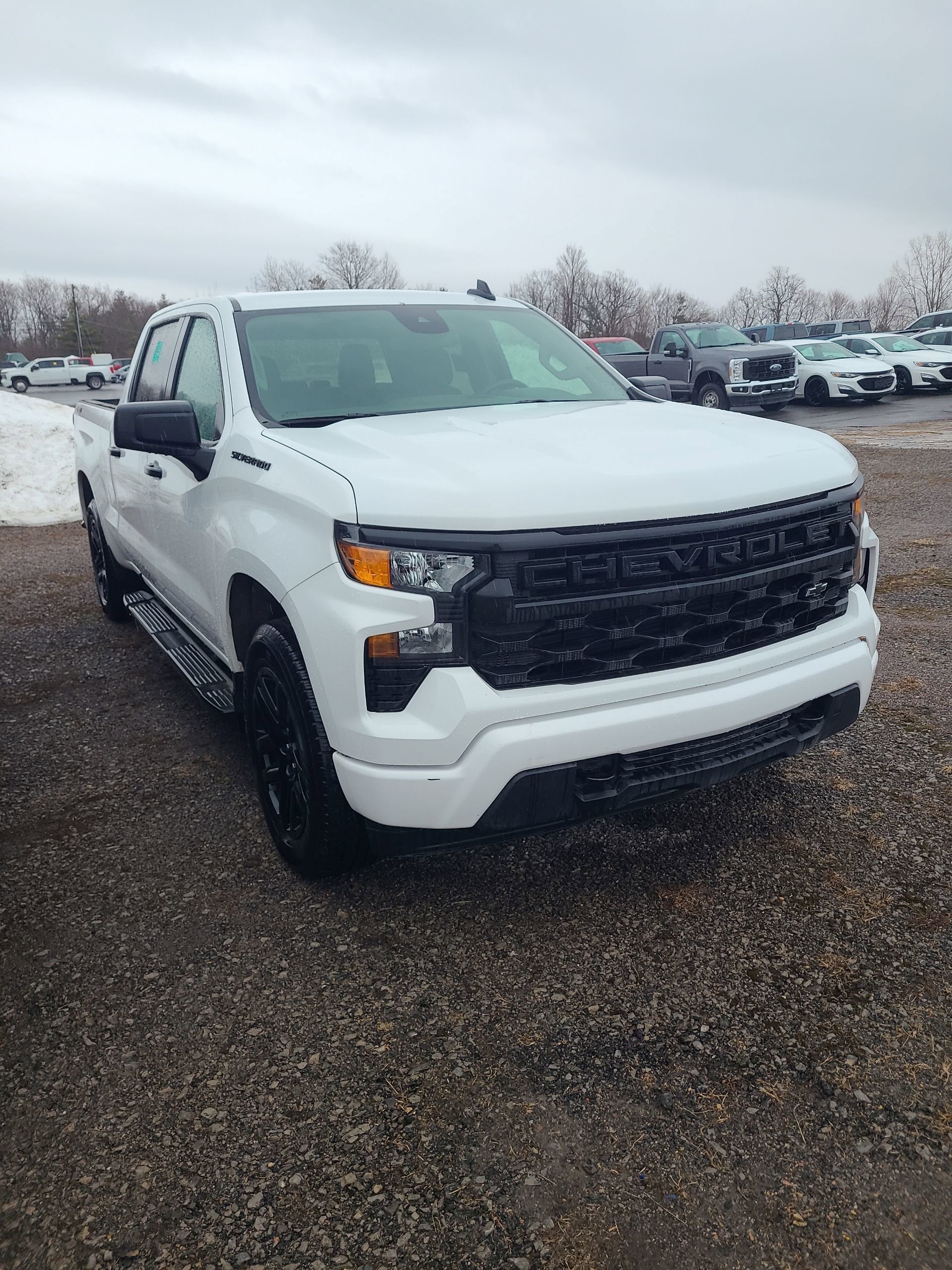 2024 Chevrolet Silverado 1500 Custom