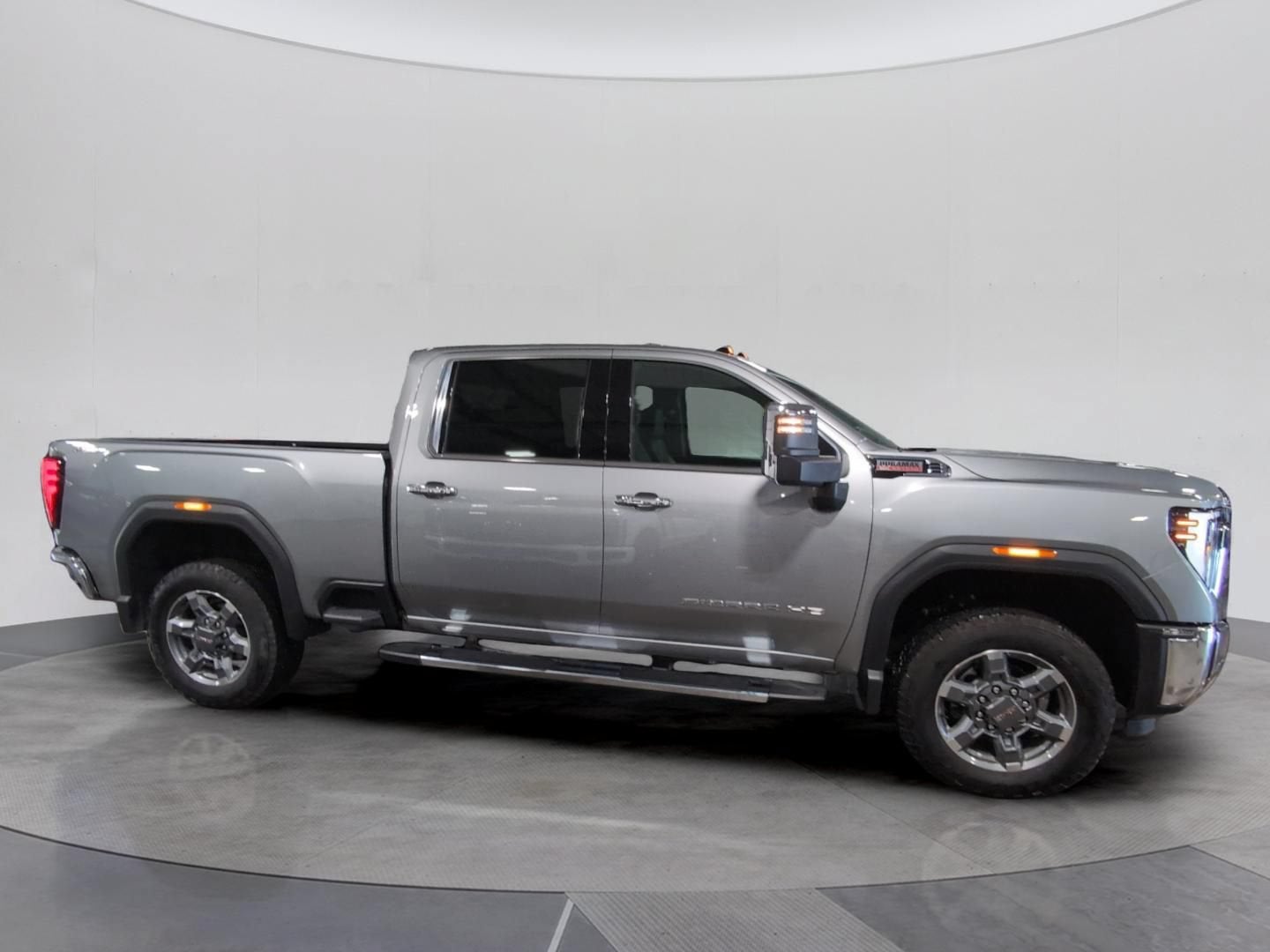 2025 GMC Sierra 3500 HD SLT