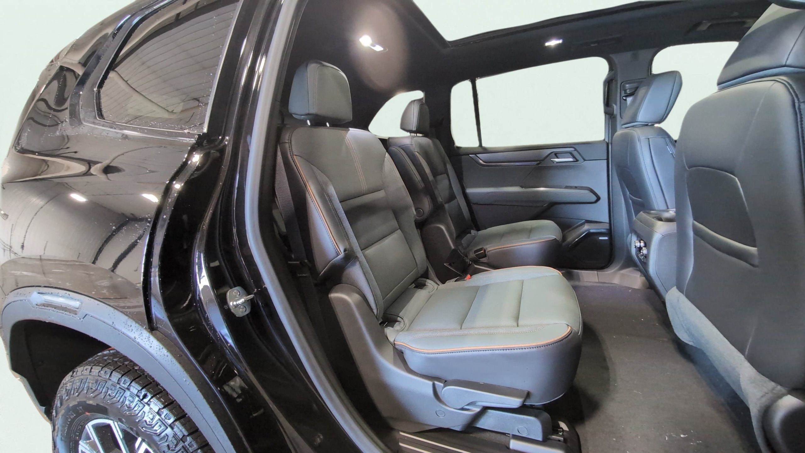 2027 GMC Acadia AT4