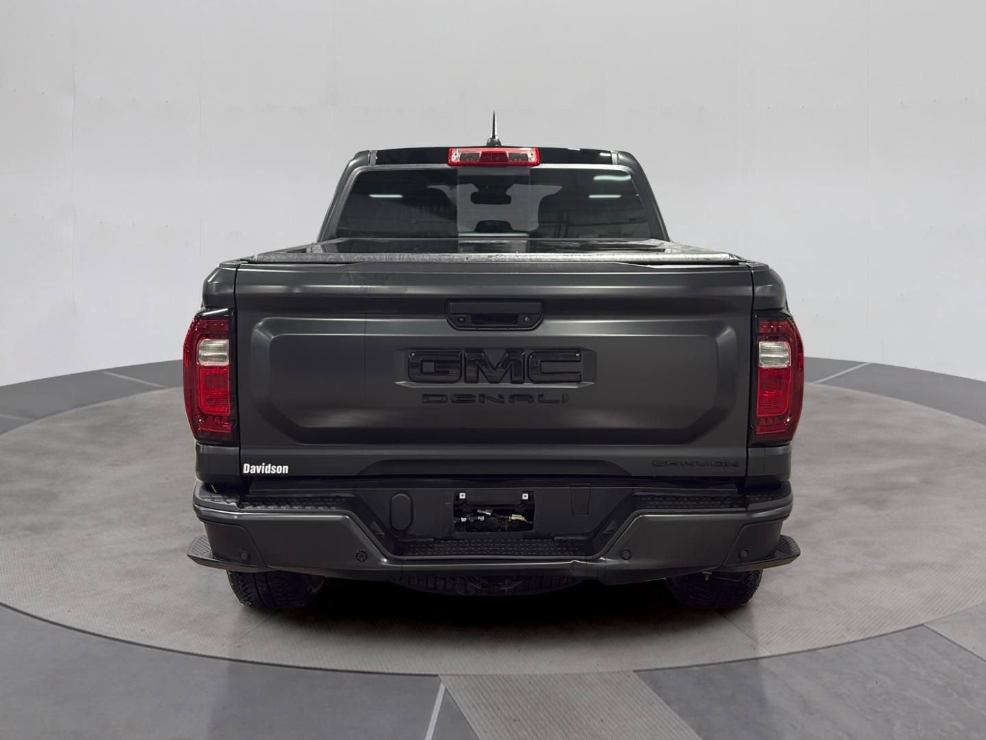 2024 GMC Canyon Denali